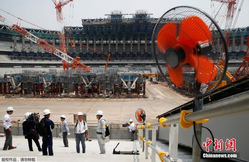 重磅引援💥官方：利物浦签下23岁前锋埃基蒂克，总价9500万欧